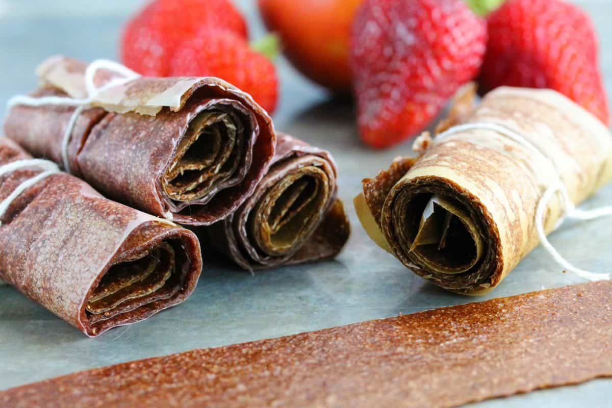 Strawberry Fruit Roll Ups - Kirbie's Cravings