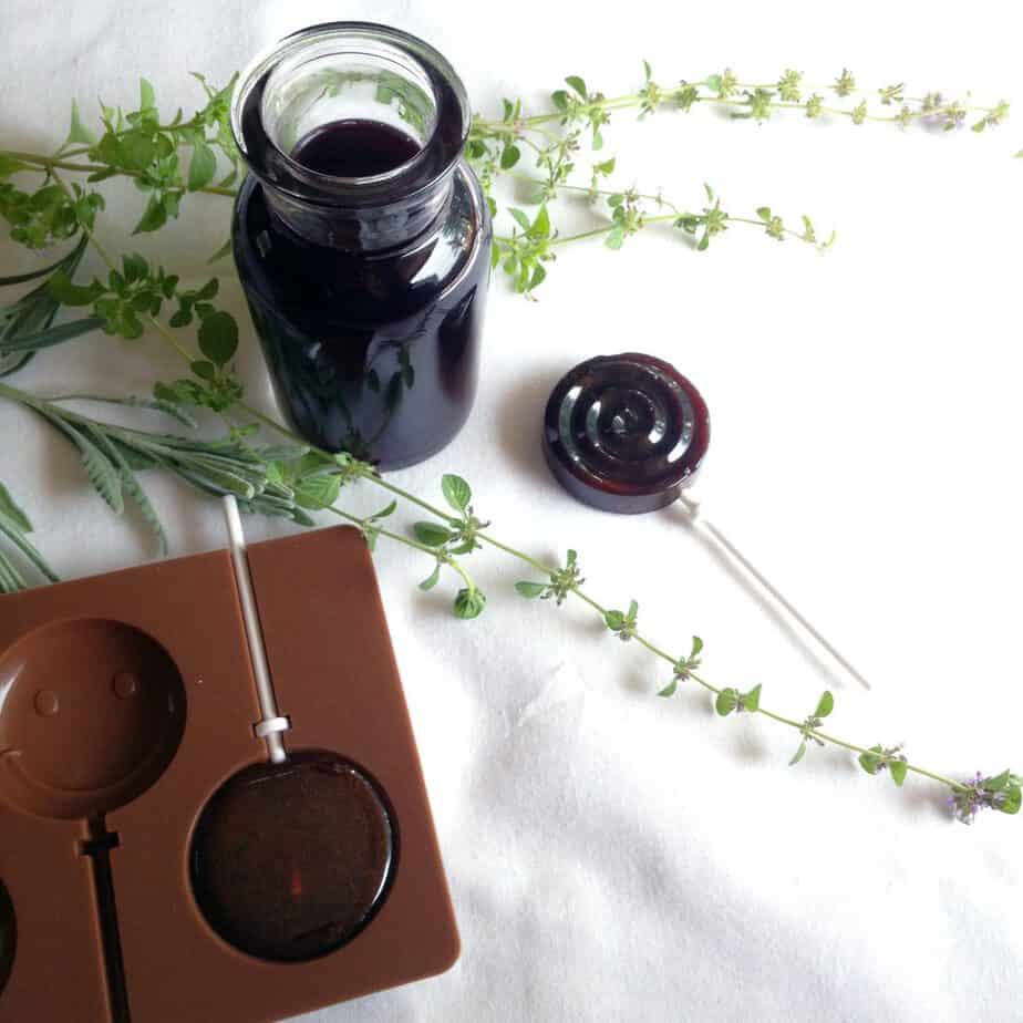 making lollipops with elderberry syrup