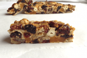 Paleo Dried Fruit and Nut Bars - Salt in my Coffee