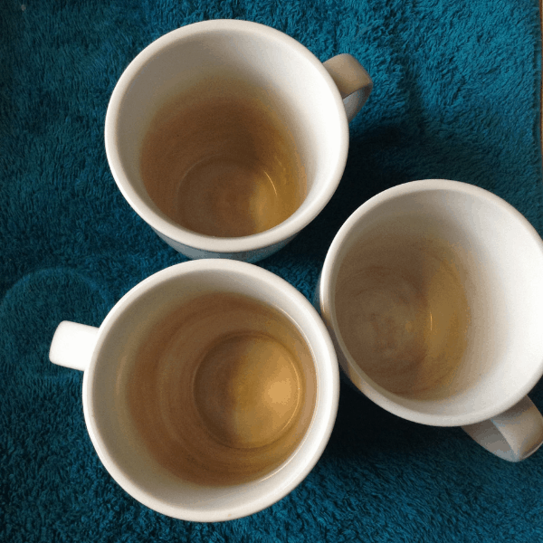 How To Remove Coffee Stains From Your Mugs