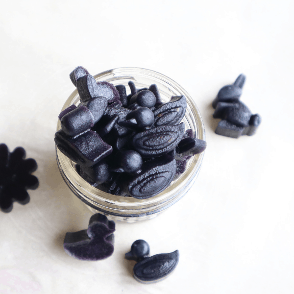 homemade blackberry gummies with probiotics