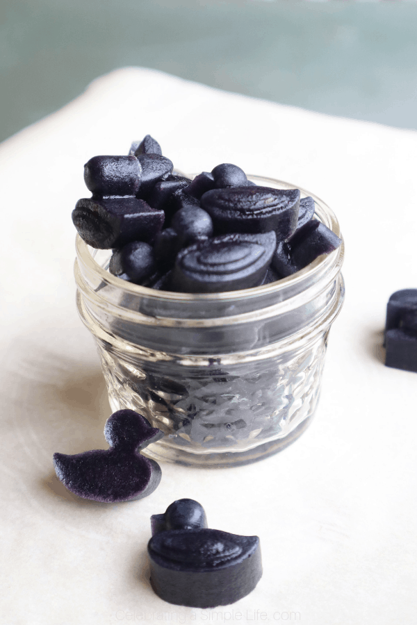 diy probiotic blackberry gummies recipe