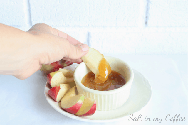 Paleo maple honey caramel sauce