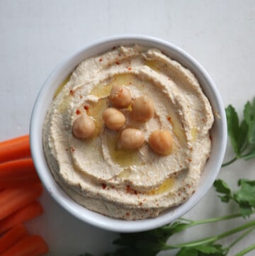 Perfect, Simple Hummus Recipe - Salt in my Coffee