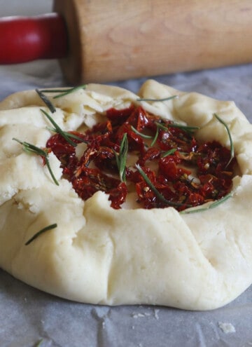 sund-dried tomato and brie galette