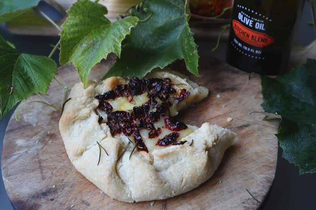 brie galette with sundried tomatoes and rosemary