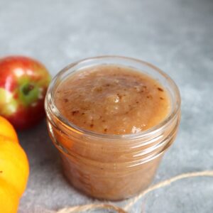 paleo maple spiced apple butter