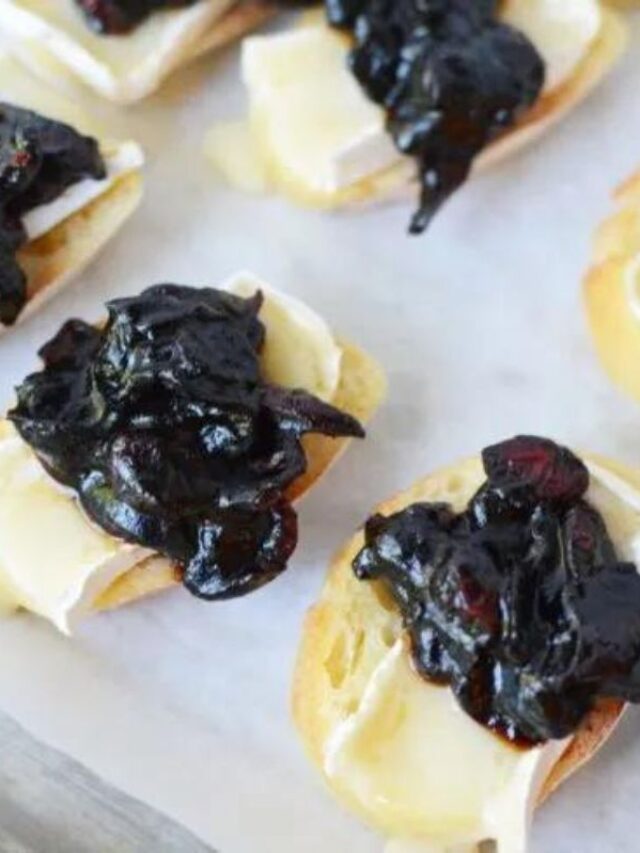 festive-finger-foods-to-rock-your-holiday-party-salt-in-my-coffee