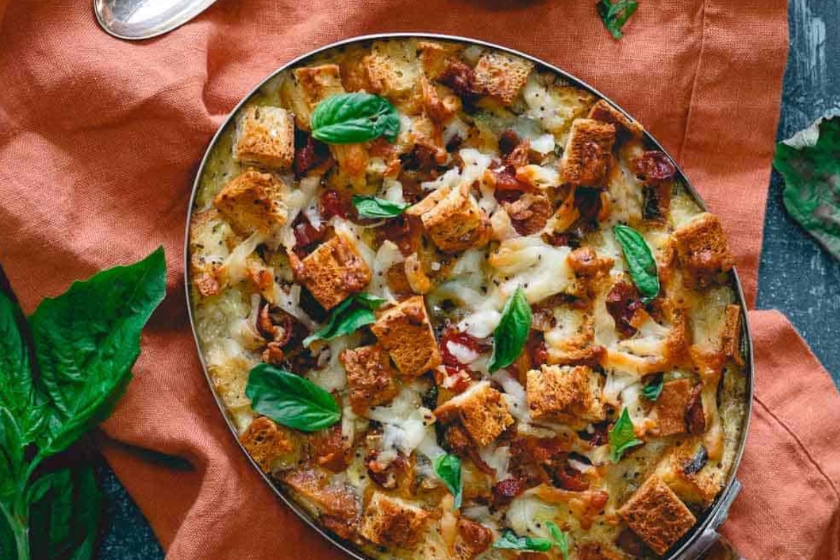 pan of cheese and egg breakfast strata