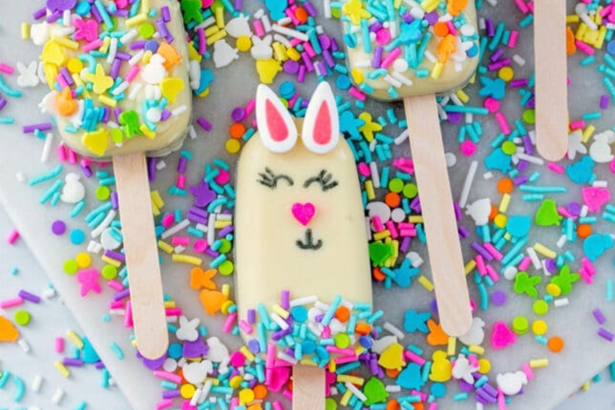 bunny shaped cake popsicles