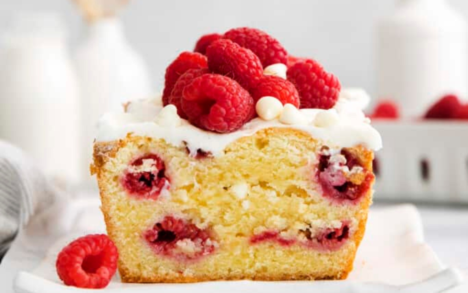 a white chocolate and raspberry loaf cake