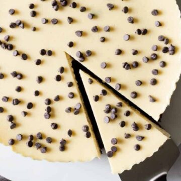 a chocolate chip cheesecake