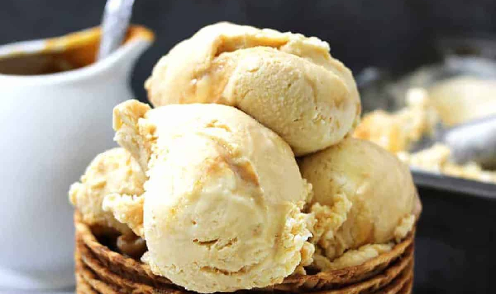 scoops of dulce du leche ice cream
