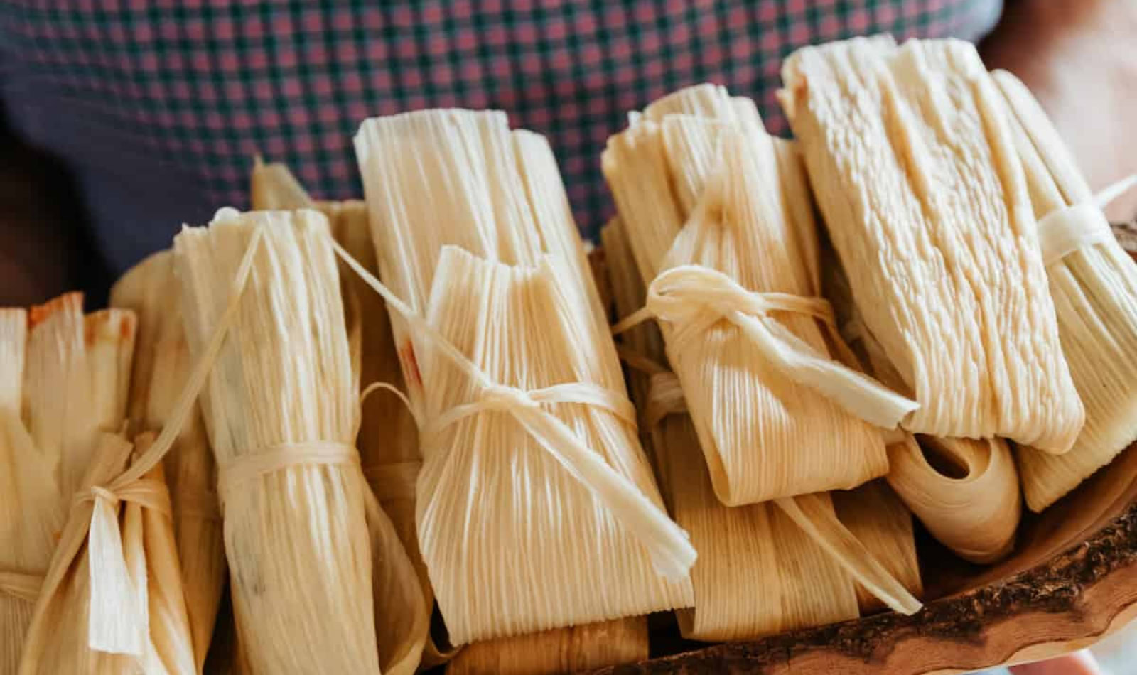 a tray of tamales