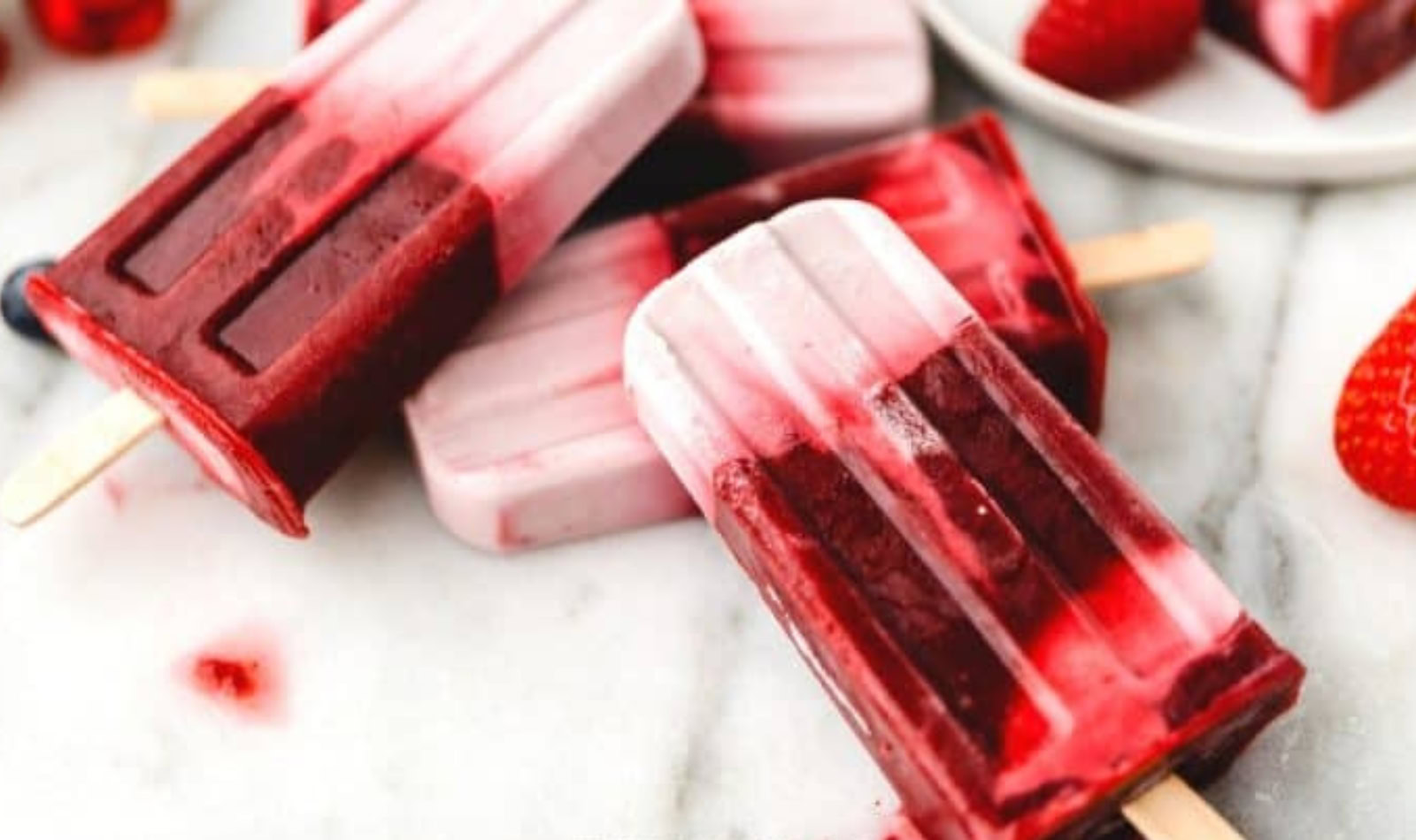 berries and cream popsicles