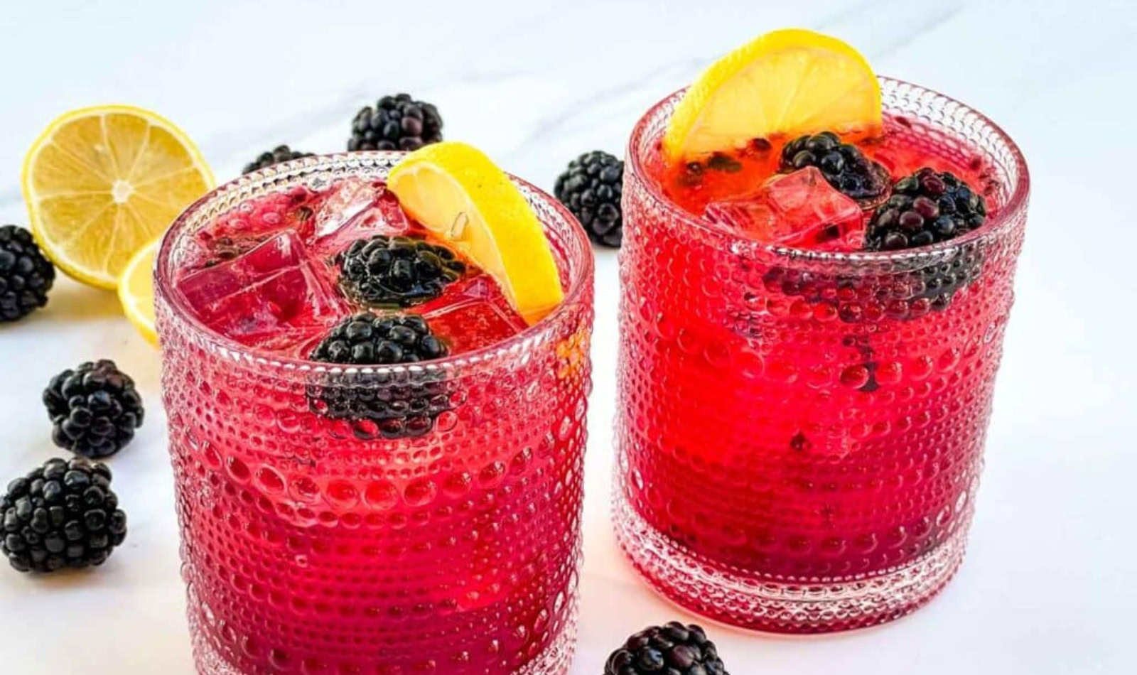 
sparkling blackberry mocktails