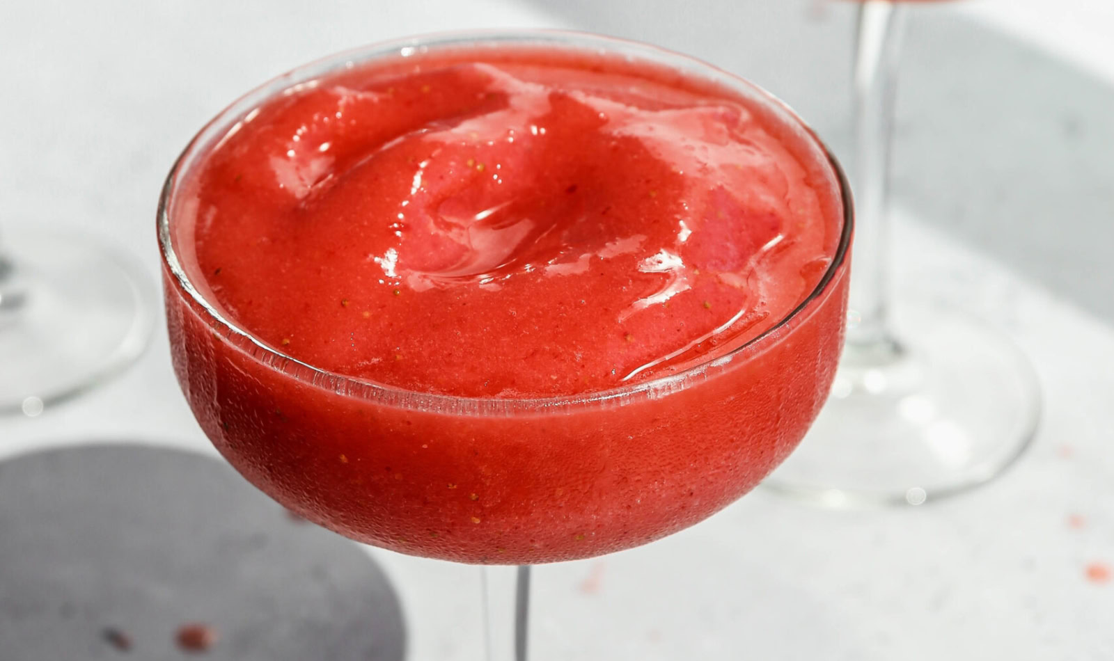 strawberry daiquiri mocktail