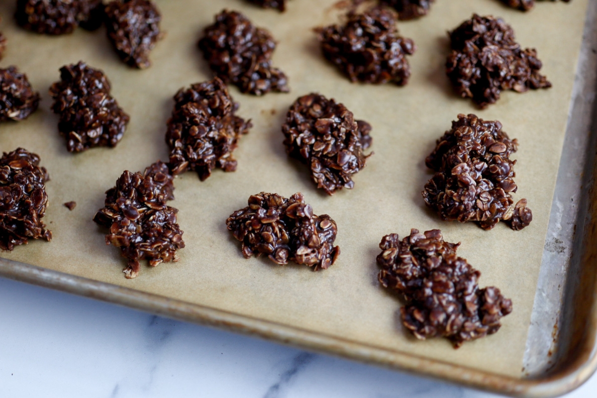 These are the classic "no-bakes" of the 1980s, made without peanut butter. With just a few ingredients, and no baking needed, they're a nostalgic taste of the past you can whip up in a snap. 