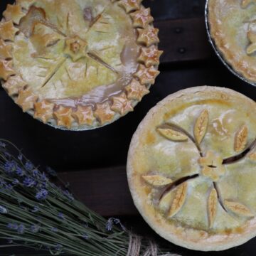 old fashioned ham and beefsteak pot pies