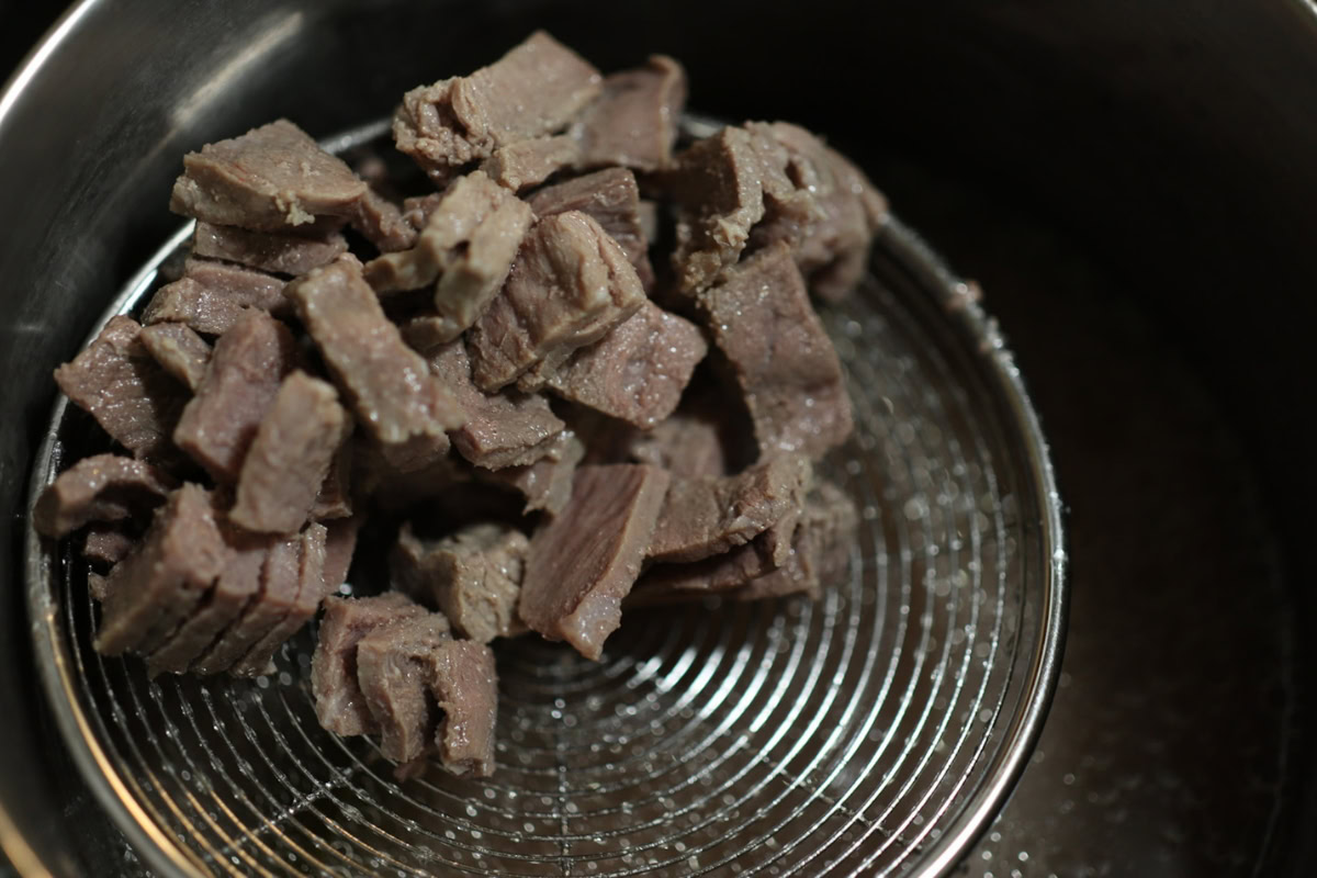 beef sliced for pot pie