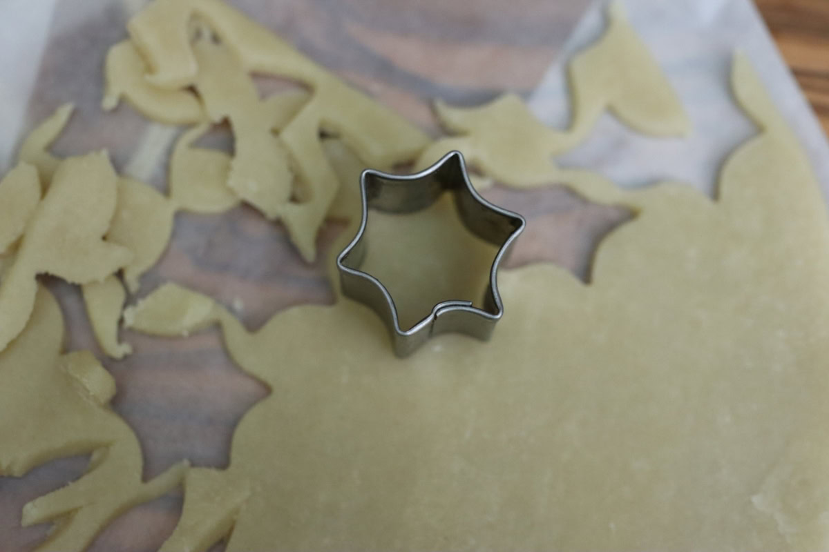 cutting out pie crust